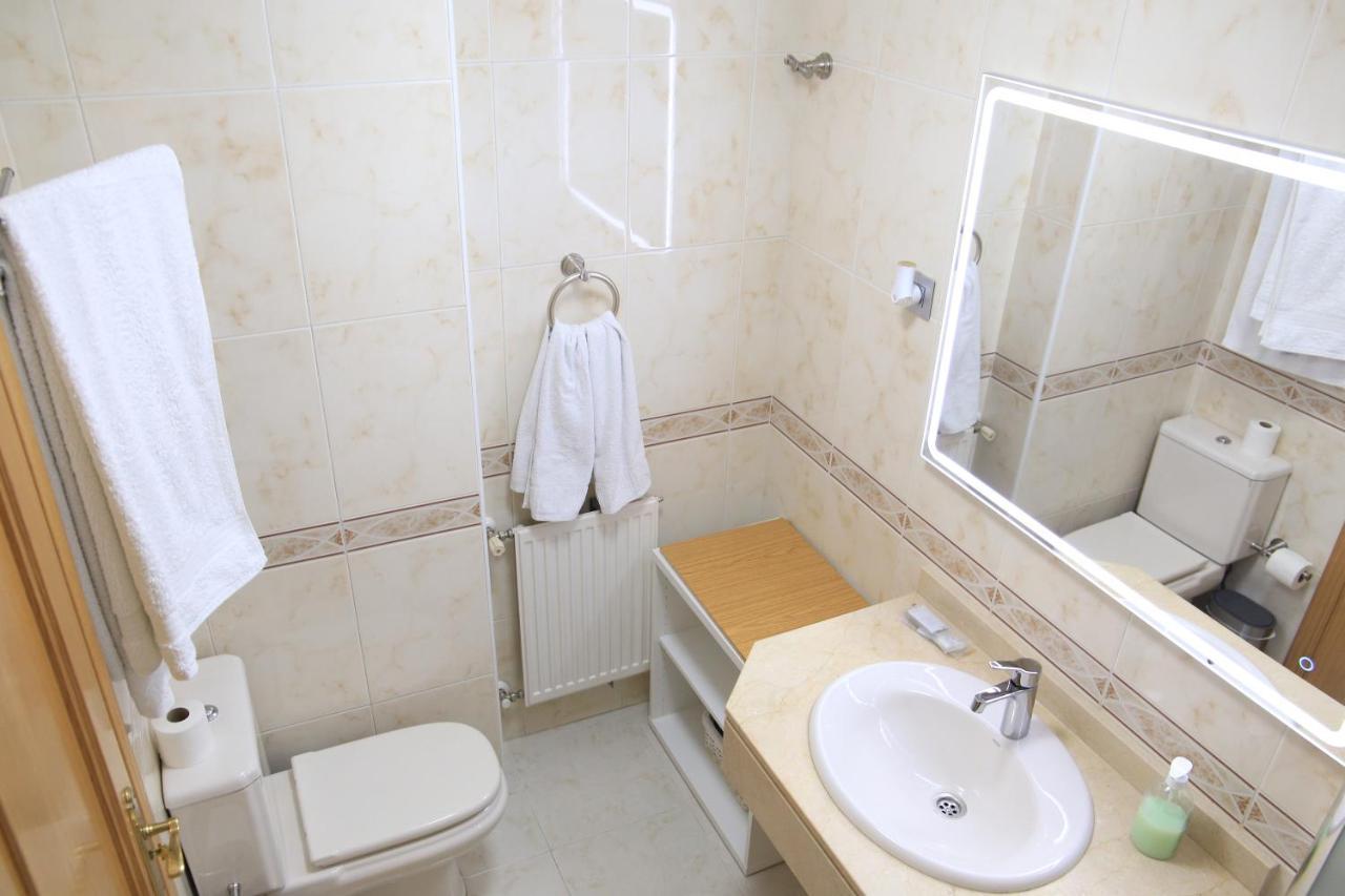Precioso Apartamento Con Piscina Y Bien Comunicado Apartment Las Rozas de Madrid Bagian luar foto
